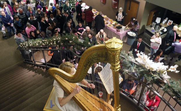 121312mp-elizabeth-celebration-18